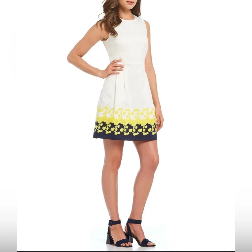 Draper James - Climbing Bloom Embroidery Dress - Picture 2 of 10